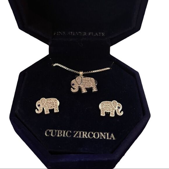 Silver Plate Cubic Zirconia Elephant Necklace and Earring Set - Picture 1 of 2